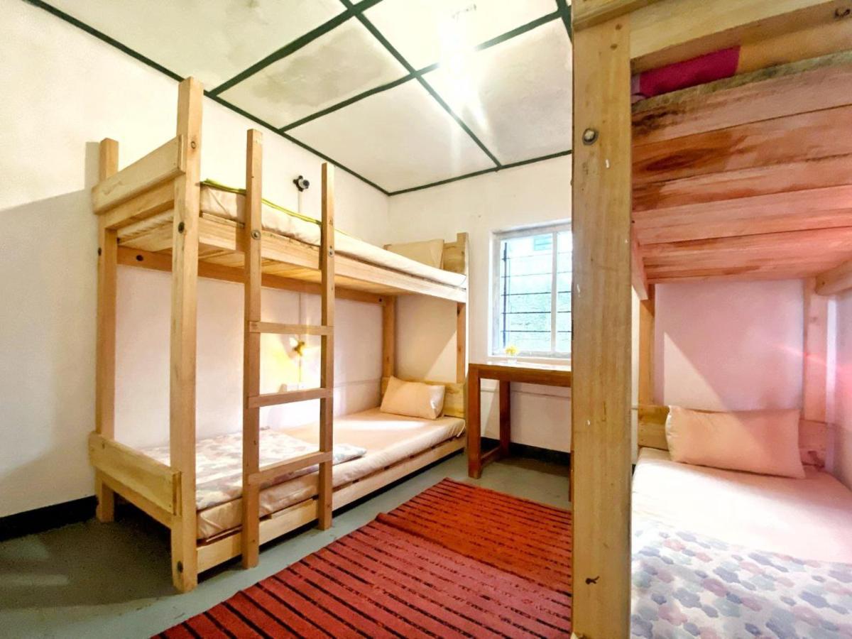 Kurumba Hostel Ела Екстериор снимка