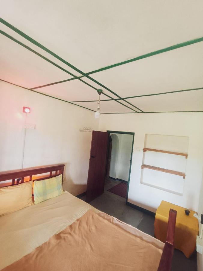 Kurumba Hostel Ела Екстериор снимка